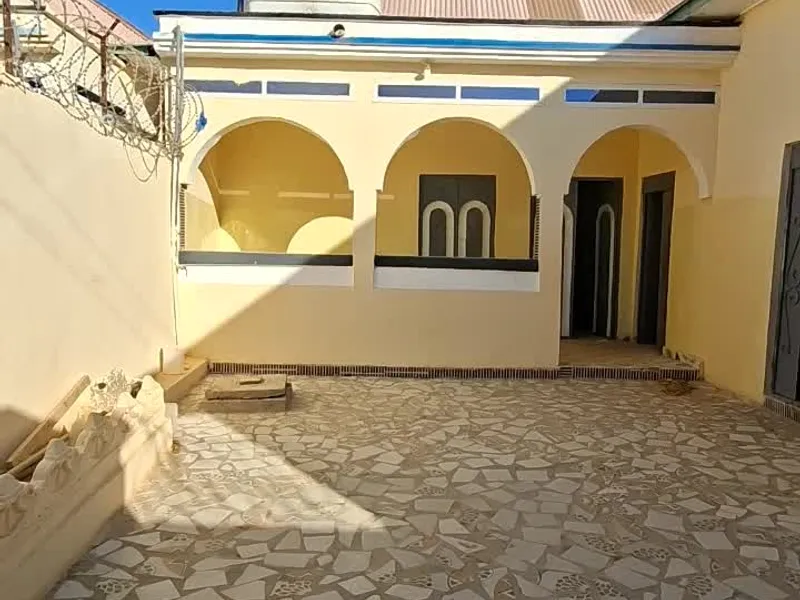 6 Bedroom Villa in Lamiga global, Garoowe — $350/mo