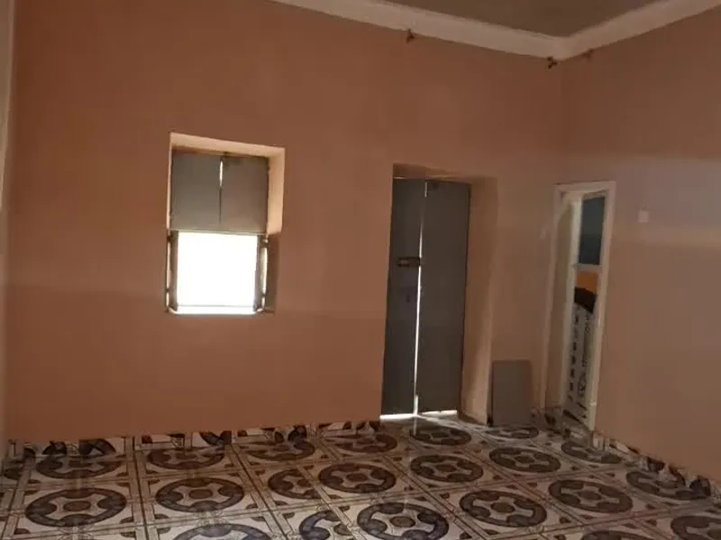 1 Bedroom Villa in Meeeresane, Garoowe — $70/mo