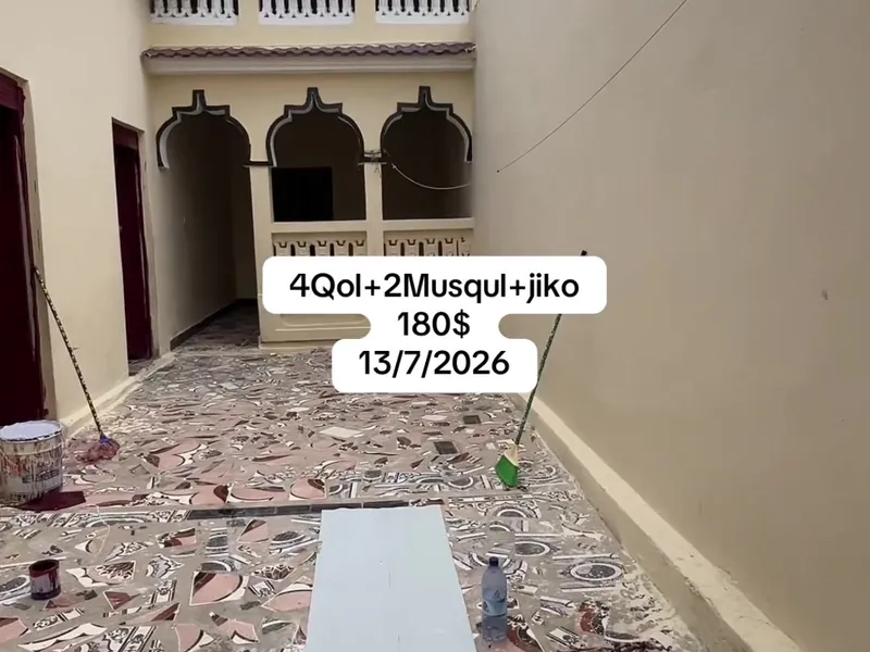 4 Bedroom Villa in aargada, Mogadishu — $180/mo