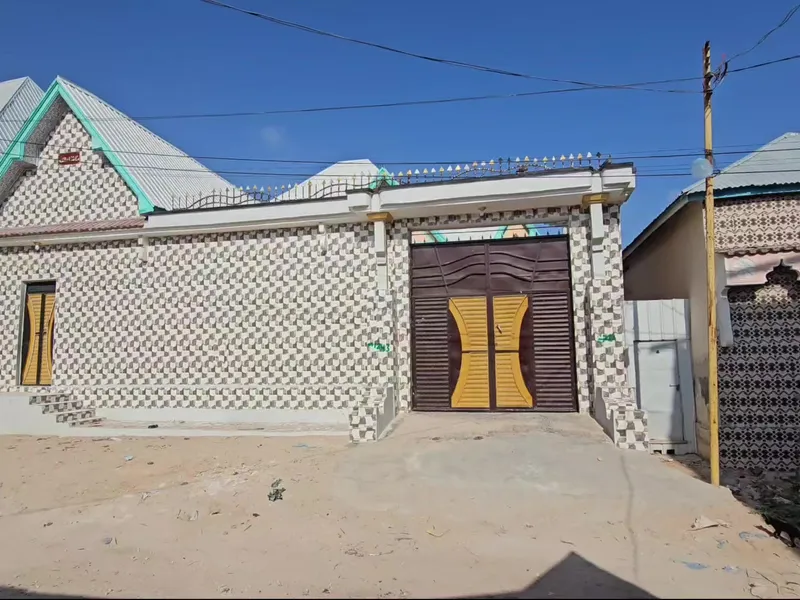 6 Bedroom Villa in Masjidka baafe, Mogadishu — $97,000