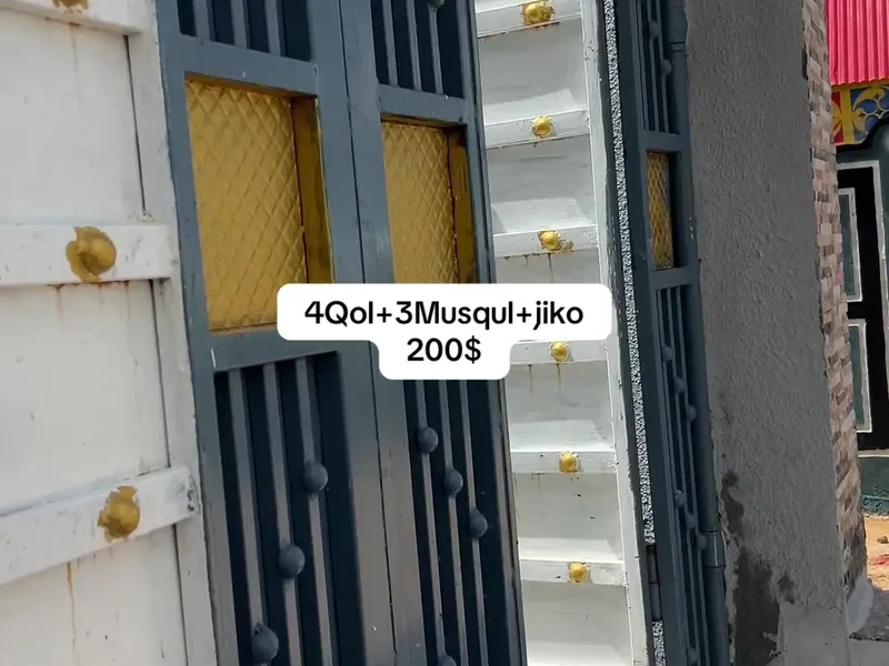 4 Bedroom Villa in doogle, Mogadishu — $200/mo
