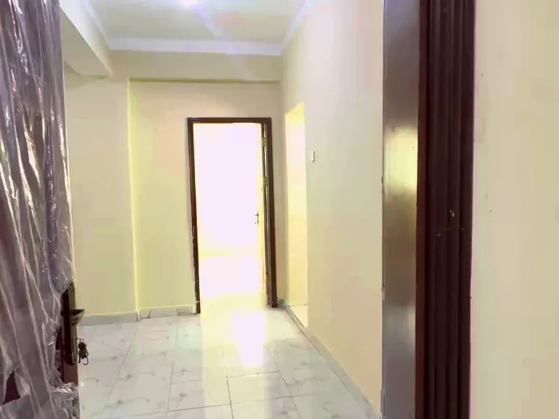 2 Bedroom Apartment in Howl Wadaag, Mogadishu — $229/mo