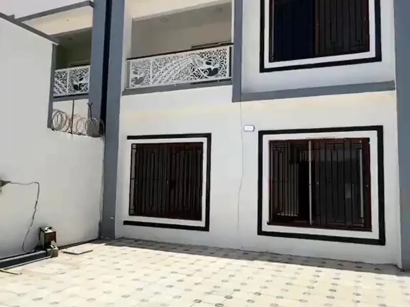 8 Bedroom House in cosob mall, Hargeisa — $600/mo