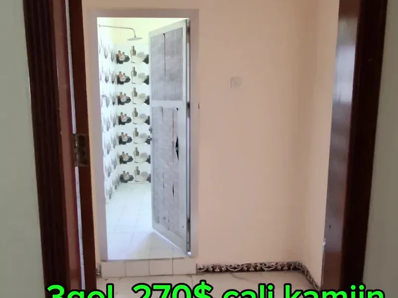 3 Bedroom Apartment in Cali Kamiin, Mogadishu — $270/mo