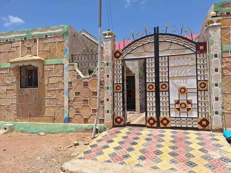 3 Bedroom Villa in Ileys, Burao — $110/mo