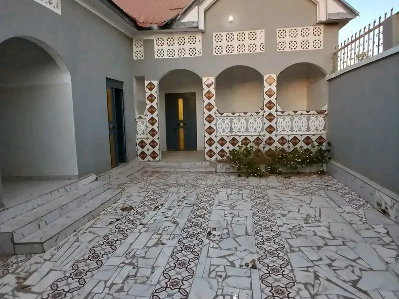 4 Bedroom Villa in Israac, Galkayo — $200/mo