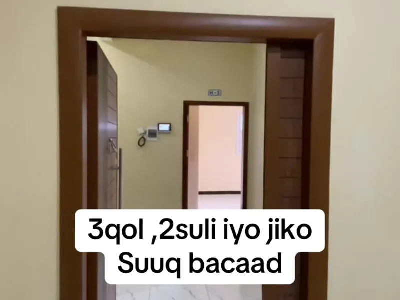 3 Bedroom Apartment in Suuq Bacaad, Mogadishu — $318/mo