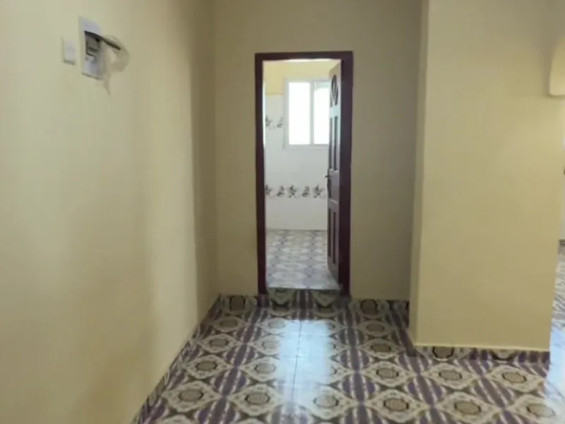 2 Bedroom Apartment in Wardhigley, Mogadishu — $150/mo