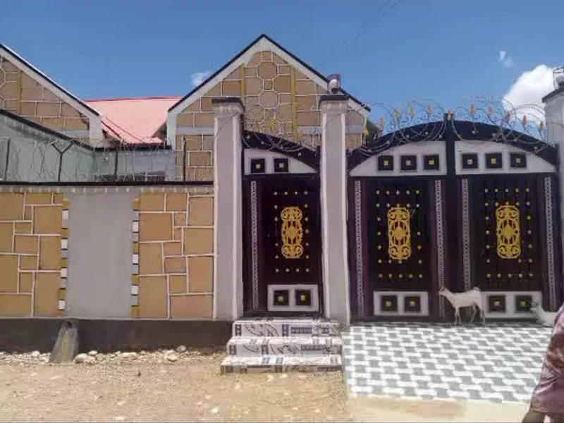 3 Bedroom Villa in Kinaal, Burao — $80/mo