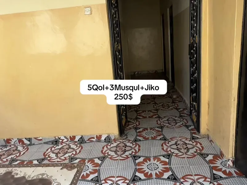 5 Bedroom Villa in Gubta, Mogadishu — $249/mo