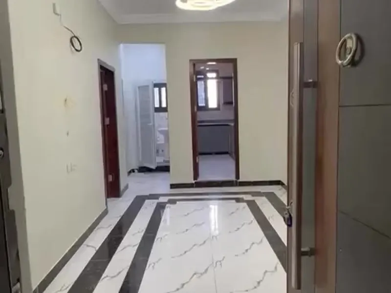 3 Bedroom Apartment in Howl Wadaag, Mogadishu — $330/mo