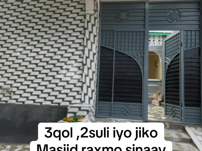 3 Bedroom Villa in Siinay, Mogadishu — $300/mo